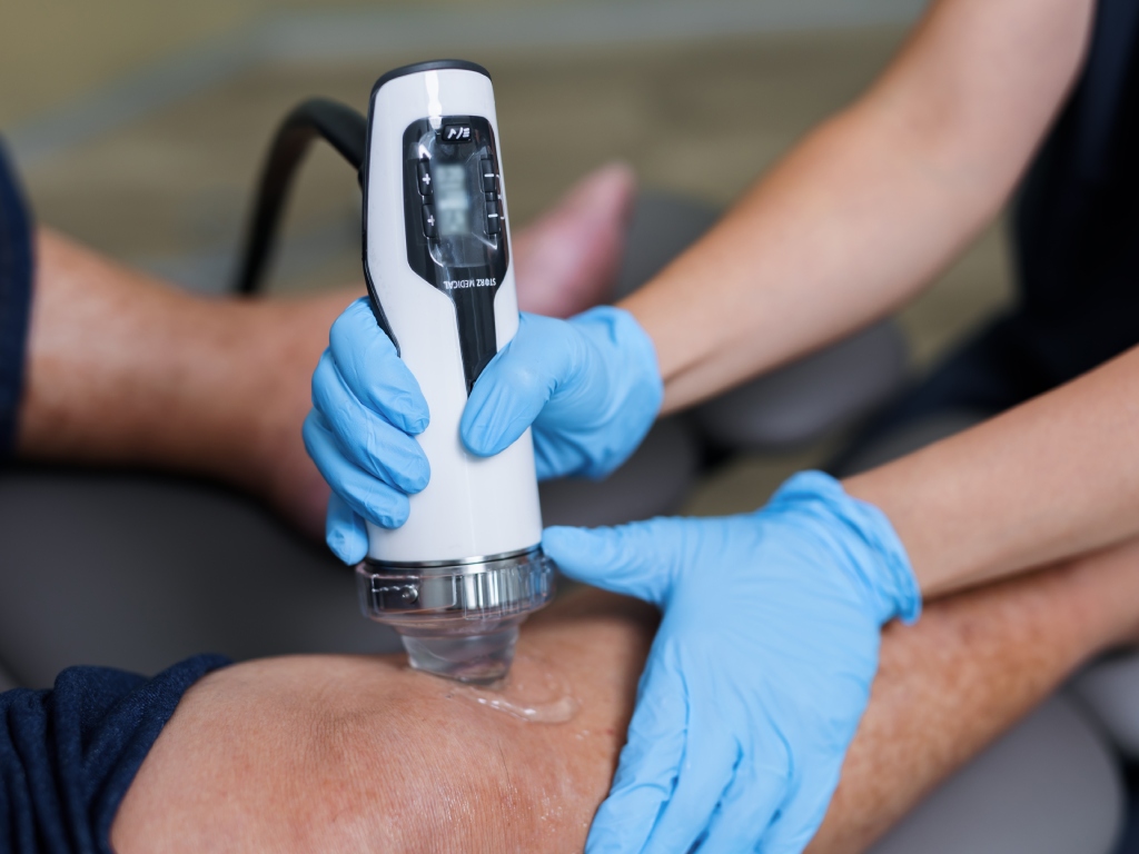 Extracorporeal Shockwave Therapy on Knee Osteoarthritis